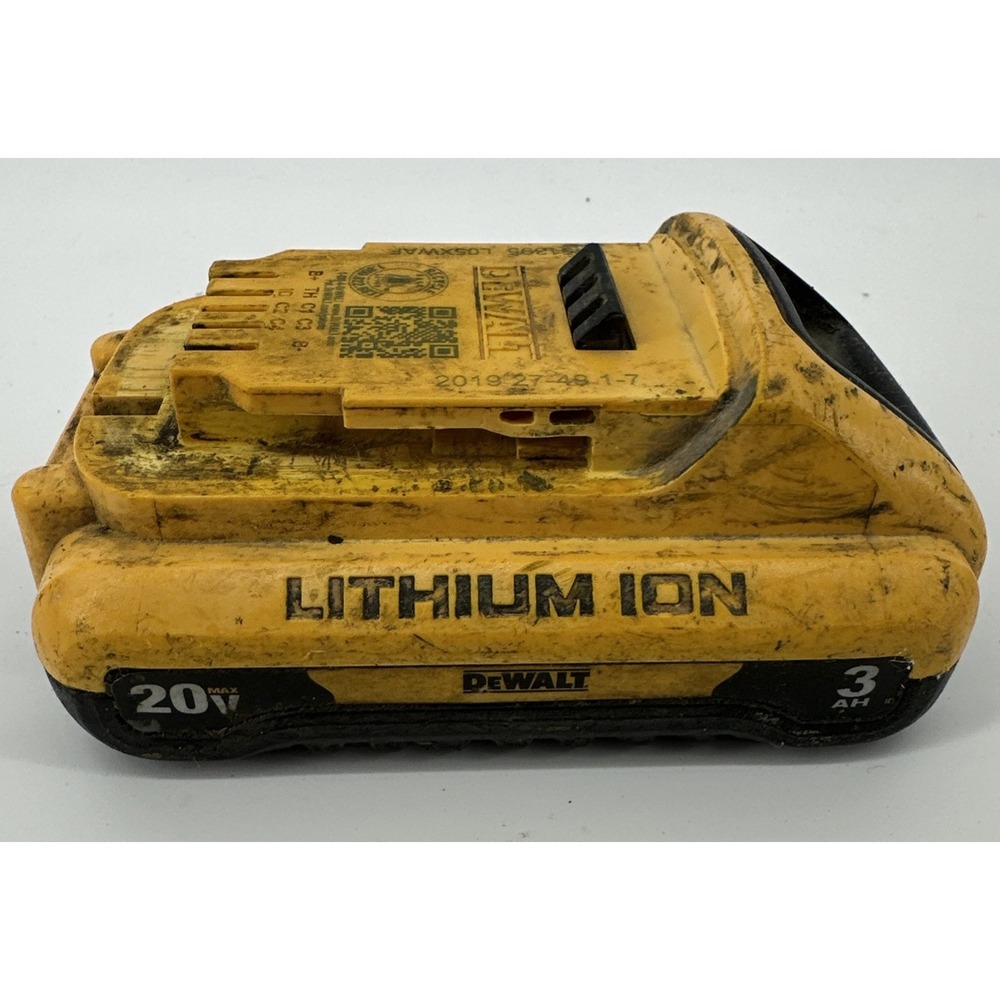 DEWALT DCB230  Lithium-Ion 3AH 20v Battery Charger used